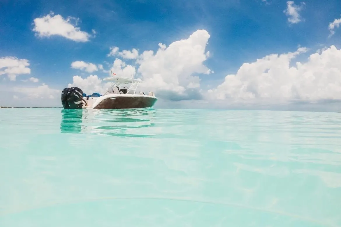 2014 Powerplay Powerboats 35 Open, photograph 2