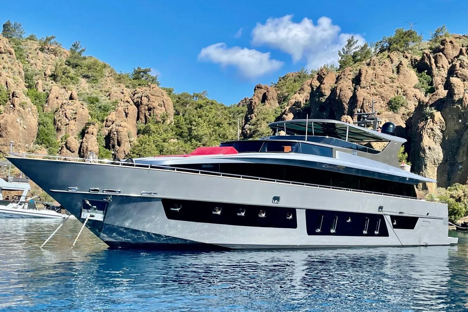2008 Custom 34m Fast Yacht / 112 HT, photograph 1