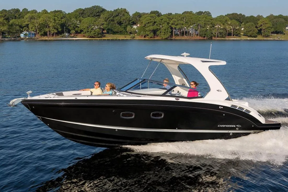 2019 Chaparral 347 SSX, photograph 1